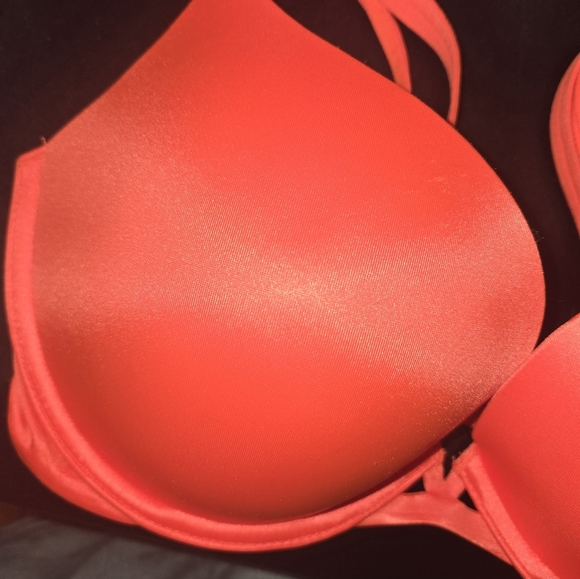 TWO Victoria Secret Push Up Bras 32DD NEW Beautiful 😍 Orange Pink - Picture 3 of 6